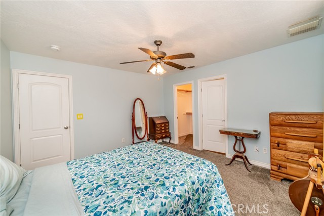 Detail Gallery Image 35 of 50 For 10636 Larch, Oak Hills,  CA 92344 - 5 Beds | 3 Baths