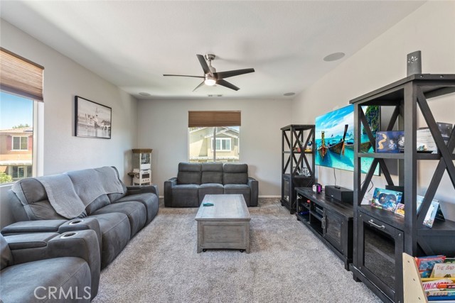 Detail Gallery Image 13 of 35 For 29364 Bouris Dr, Menifee,  CA 92584 - 5 Beds | 3 Baths