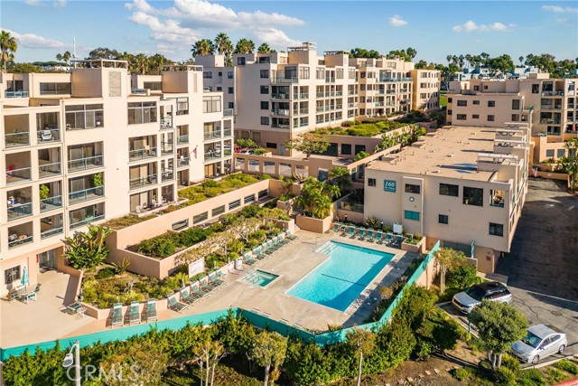 120 The Village, Redondo Beach, California 90277, 2 Bedrooms Bedrooms, ,2 BathroomsBathrooms,Residential,Sold,The Village,SB23216720