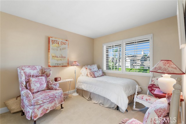 24256 Louisa Street, Laguna Hills CA: https://media.crmls.org/medias/3aa5d33c-c33f-4254-980d-43e72977769c.jpg