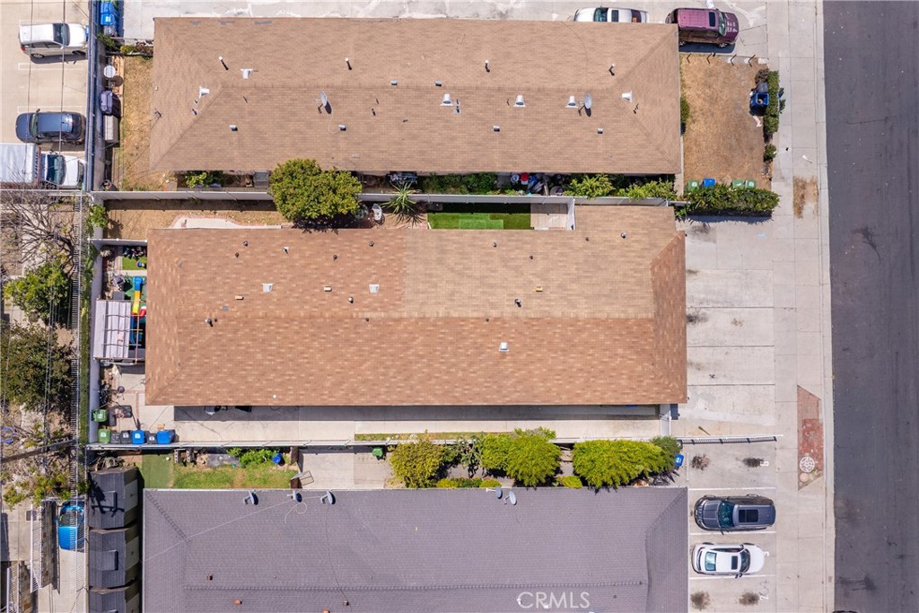 https://media.crmls.org/medias/3aa600dc-8a1a-4c8b-a5d1-0d5342c5540d.jpg?preset=X-Large