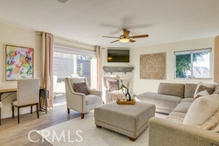 Detail Gallery Image 3 of 20 For 3620 Altamont, Los Angeles,  CA 90065 - 3 Beds | 3 Baths