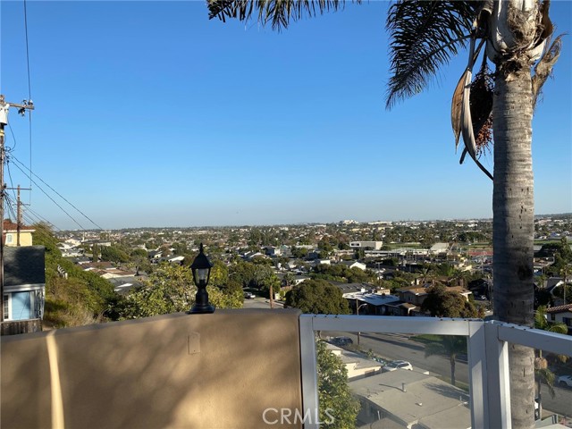 5228 Vanderhill Road, Torrance CA: https://media.crmls.org/medias/3aa74303-37f9-4d30-99b8-bb0af7ea78d5.jpg