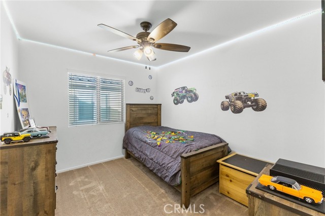 Image 22 of 39 For 6060 Mariposa Drive