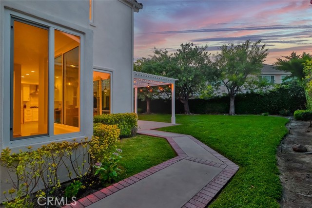 2505 Peachwood Place, Westlake Village CA: https://media.crmls.org/medias/3aa7ef12-ddbe-4ab0-878c-fc377bb690c9.jpg