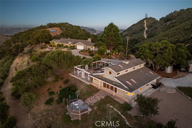 2650 Skyview Trail, San Luis Obispo CA: https://media.crmls.org/medias/3aa7f9ab-1d18-418c-a777-d5e76f00c55f.jpg