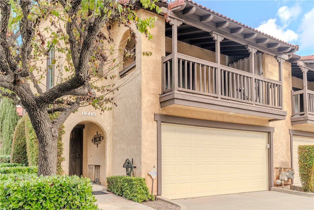 Detail Gallery Image 1 of 1 For 1214 Glenview Ln, Glendora,  CA 91740 - 2 Beds | 2/1 Baths
