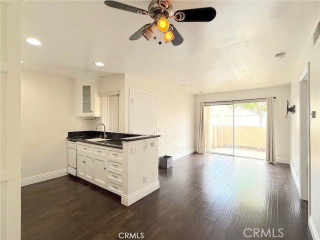 26205 La Real, Mission Viejo CA: https://media.crmls.org/medias/3aa8cc33-18b2-4de7-9614-7ade3e060c53.jpg