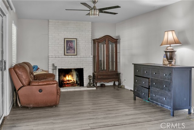 Detail Gallery Image 3 of 17 For 1527 Underwood, Atwater,  CA 95301 - 3 Beds | 2 Baths