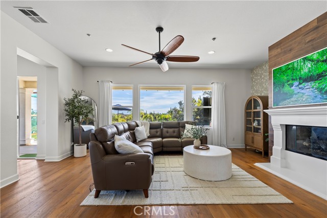 Detail Gallery Image 7 of 66 For 380 Highland Oaks Ct, Fallbrook,  CA 92028 - 5 Beds | 4/1 Baths