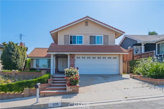 1135 Tierra Luna, Walnut CA: https://media.crmls.org/medias/3aaa5105-9df8-4652-9dd6-400beefdc6da.jpg