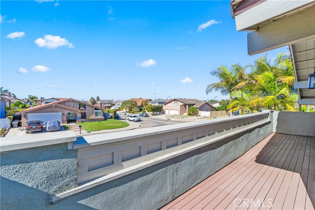 5732 Anthony Ave, Garden Grove CA: https://media.crmls.org/medias/3aab55e6-fba1-4b38-ab89-b0f9d084864e.jpg