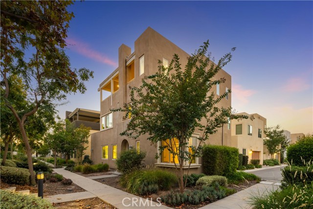 Detail Gallery Image 49 of 70 For 126 Interval, Irvine,  CA 92618 - 5 Beds | 4 Baths