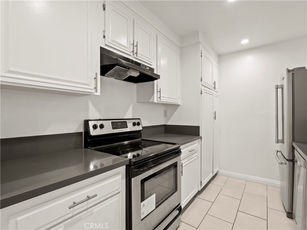 MLS #SR25247926 image #10