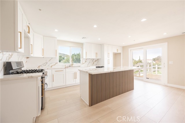 Detail Gallery Image 19 of 61 For 957 Sierra Hills Ln, Palmdale,  CA 93550 - 3 Beds | 2 Baths