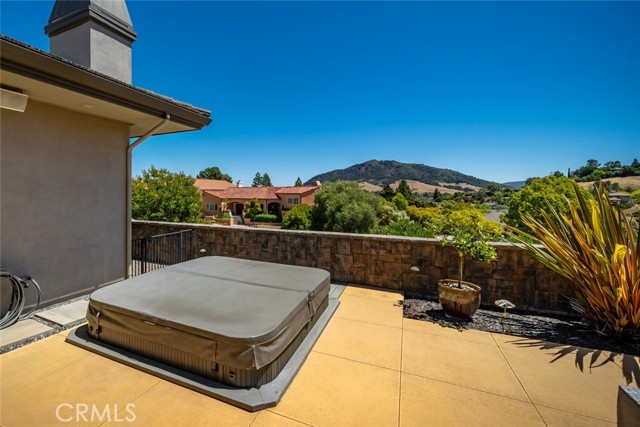 940 Pasatiempo Drive, San Luis Obispo CA: https://media.crmls.org/medias/3aabd90f-a69b-4739-a51e-1167a003330f.jpg