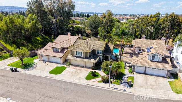 17350 Summer Oak Pl, Yorba Linda CA: https://media.crmls.org/medias/3aac2623-63b4-45c5-a539-f5dfa7360fa2.jpg