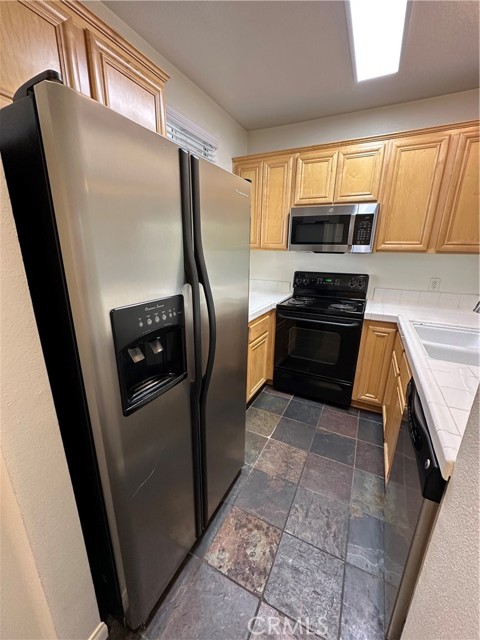 Detail Gallery Image 21 of 33 For 20191 Cape Coral #214,  Huntington Beach,  CA 92646 - 1 Beds | 1 Baths