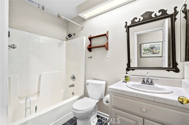 Detail Gallery Image 23 of 48 For 14 Knotts Glen Ct, Chico,  CA 95926 - 3 Beds | 2 Baths
