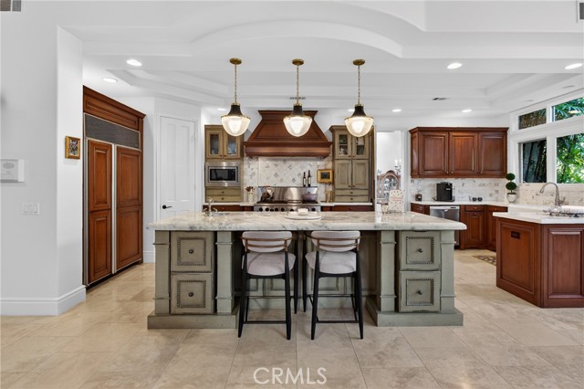 Detail Gallery Image 10 of 54 For 9 Gray Stone Way, Laguna Niguel,  CA 92677 - 5 Beds | 5/1 Baths