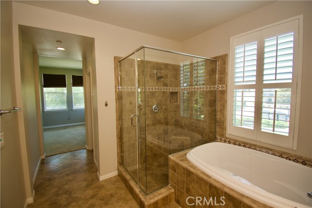 77 Brownstone Way, Aliso Viejo CA: https://media.crmls.org/medias/3aad2215-48a9-4629-acda-d3aee9ed390b.jpg