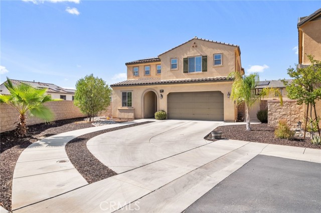 24206 Dandelion Court, Lake Elsinore CA: https://media.crmls.org/medias/3aad6011-180f-48a7-80ec-3551f09fb72e.jpg