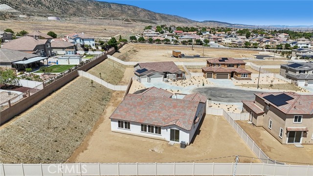 41810 Castello Lane, Palmdale CA: https://media.crmls.org/medias/3aaee139-8394-41ed-ab9c-2fc2806fa619.jpg