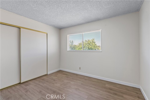 Detail Gallery Image 17 of 22 For 2117 Electra Ave, Simi Valley,  CA 93065 - 5 Beds | 2/1 Baths