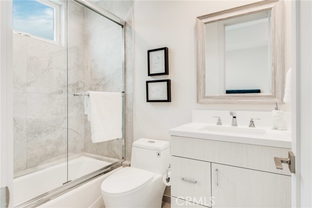 2601 Ruhland Avenue, Redondo Beach, California 90278, 5 Bedrooms Bedrooms, ,6 BathroomsBathrooms,Residential,Sold,Ruhland,SB22076480