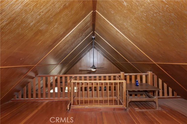 1040 Mile High Road, Twin Peaks CA: https://media.crmls.org/medias/3aafe785-4851-4fb6-8915-60fd95fc9d3a.jpg