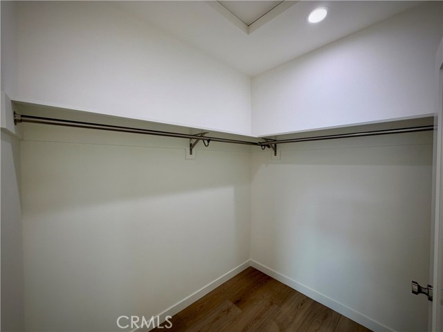 6118 Amos, Lakewood CA: https://media.crmls.org/medias/3ab08ad6-b137-4ccc-b81d-155408c9a0c0.jpg