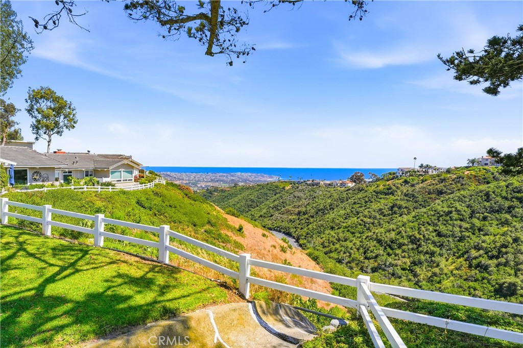 31563 Crystal Sands Drive