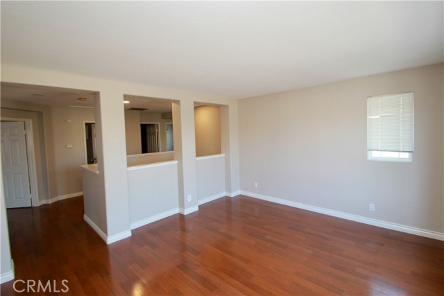 Detail Gallery Image 10 of 24 For 53 Rue Du Chateau #23,  Aliso Viejo,  CA 92656 - 3 Beds | 2/1 Baths