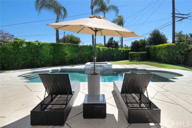 Detail Gallery Image 8 of 41 For 211 S Grand, West Covina,  CA 91791 - 4 Beds | 3/1 Baths