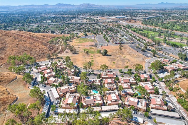 Detail Gallery Image 31 of 35 For 1480 W Edgehill #12,  San Bernardino,  CA 92405 - 3 Beds | 2 Baths