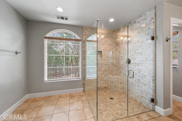 Image 25 of 56 For 9320 Via Castillo