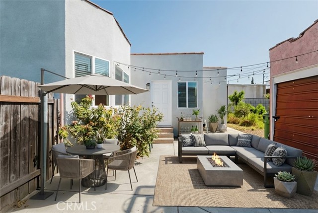 Detail Gallery Image 11 of 35 For 2226 Hauser Bld, Los Angeles,  CA 90016 - 3 Beds | 2 Baths
