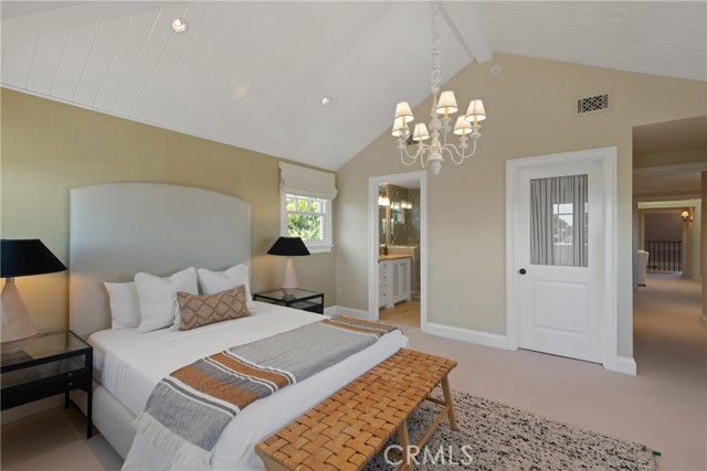 Detail Gallery Image 32 of 65 For 1012 Pacific Ave, Manhattan Beach,  CA 90266 - 6 Beds | 6/2 Baths