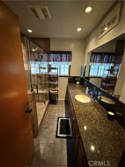 14716 Leahy Avenue, Bellflower CA: https://media.crmls.org/medias/3ab561bb-1fb4-41b0-9115-12ccf61efa66.jpg
