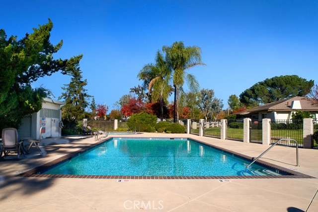 Detail Gallery Image 13 of 17 For 1104 Glenbridge Cir, Westlake Village,  CA 91361 - 2 Beds | 2 Baths