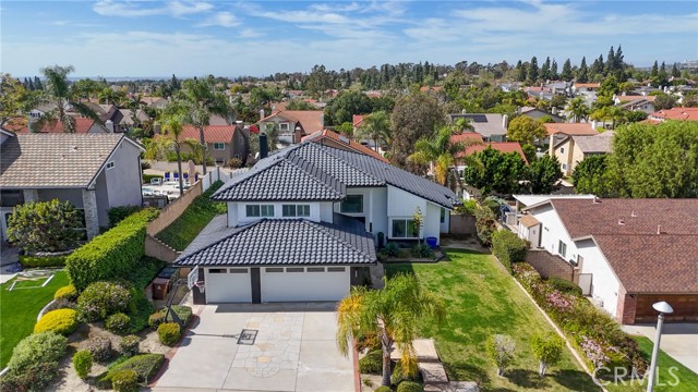 Detail Gallery Image 2 of 46 For 5099 Vista Del Amigo, Yorba Linda,  CA 92886 - 4 Beds | 3 Baths