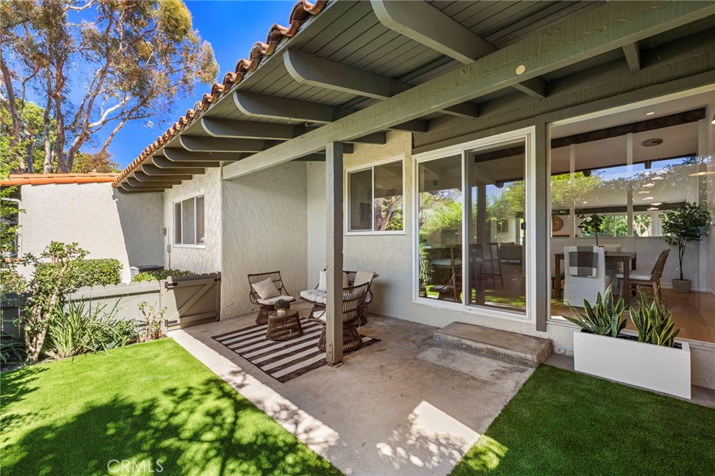 MLS #OC25221146 image #19