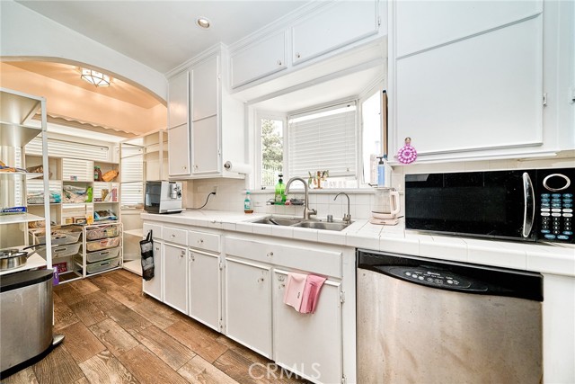 Detail Gallery Image 8 of 51 For 1128 S Citrus Ave, Los Angeles,  CA 90019 - 3 Beds | 2 Baths