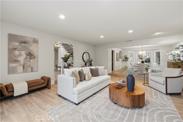 Image 7 of 55 For 24923 Highspring