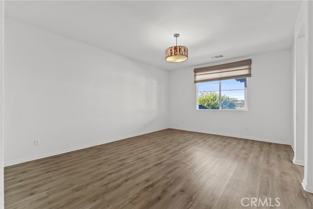 Detail Gallery Image 11 of 29 For 29688 Starring Lane, Menifee,  CA 92584 - 4 Beds | 2 Baths