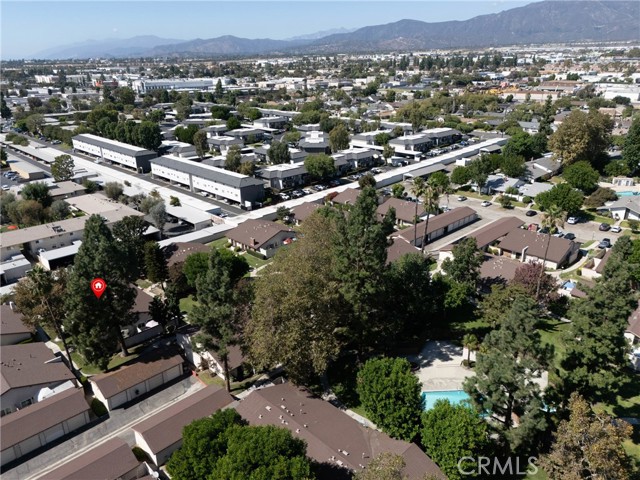 1457 Fredericks Lane, Upland CA: https://media.crmls.org/medias/3ab8c7f7-7879-4f43-ae5b-b69b1389165c.jpg