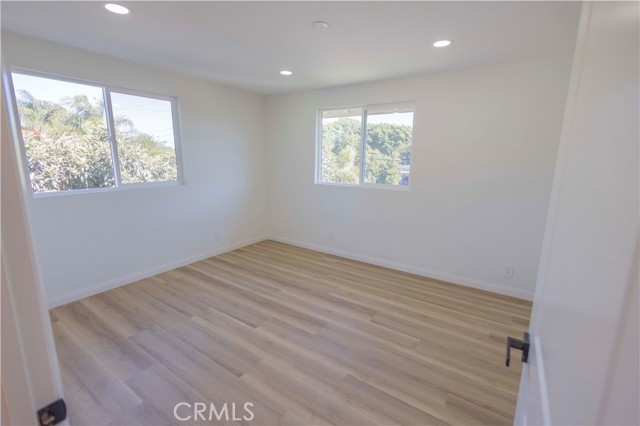 Detail Gallery Image 36 of 48 For 2122 W 10th St, Santa Ana,  CA 92703 - – Beds | – Baths