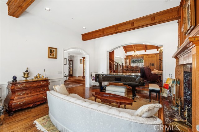 Detail Gallery Image 6 of 42 For 1170 N Englewild Dr., Glendora,  CA 91741 - 5 Beds | 6/1 Baths