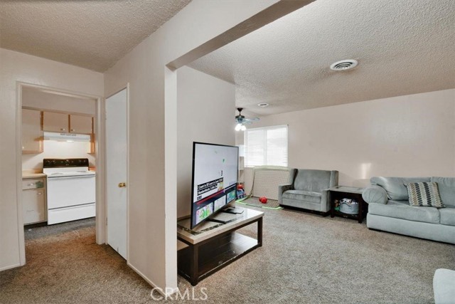 Detail Gallery Image 9 of 22 For 1139 Casita Dr #1,  Yuba City,  CA 95991 - 2 Beds | 1 Baths