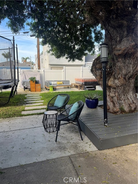 Detail Gallery Image 9 of 9 For 219 Geneva a,  Huntington Beach,  CA 92648 - 1 Beds | 1 Baths